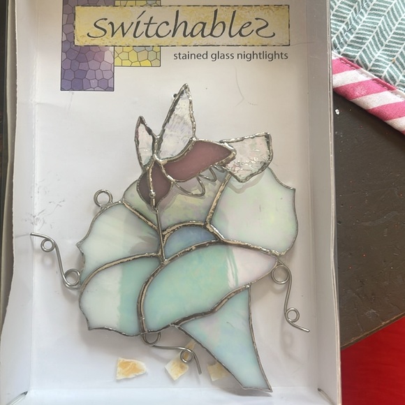 Switchable - Picture 3 of 6